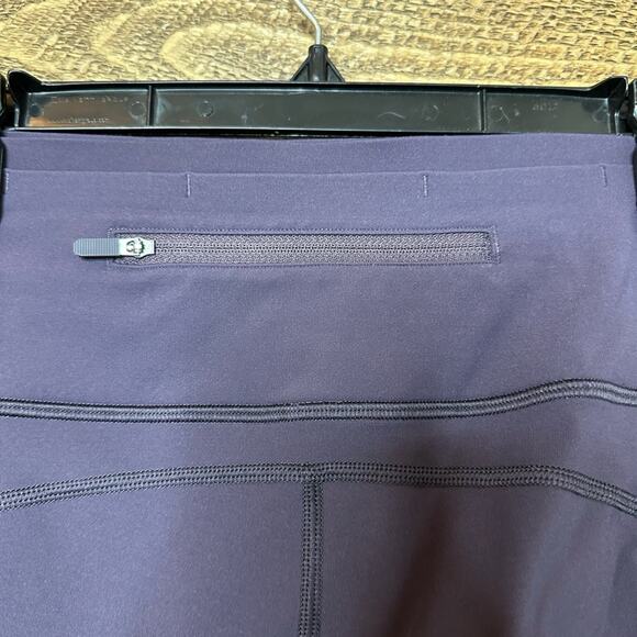 Lululemon Pace Perfect Crop 17” Leggings Boysenberry Size 6 - Picture 13 of 13